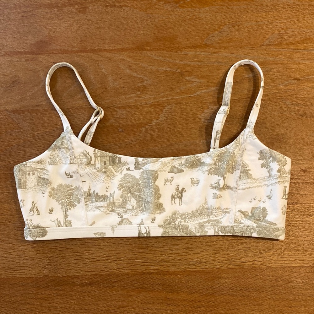 Sports Bra